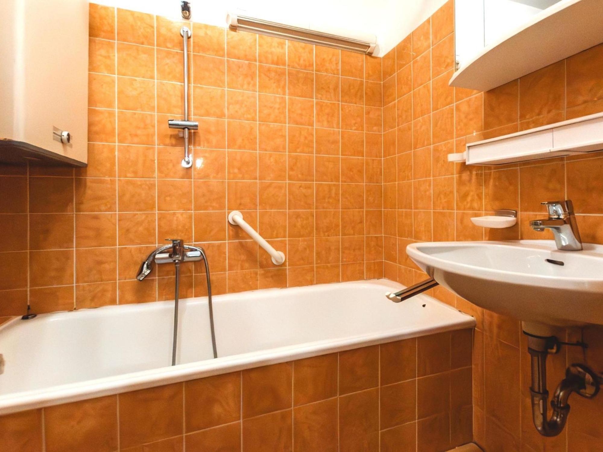 Apartment Haus Achenstrasse-5 By Interhome *