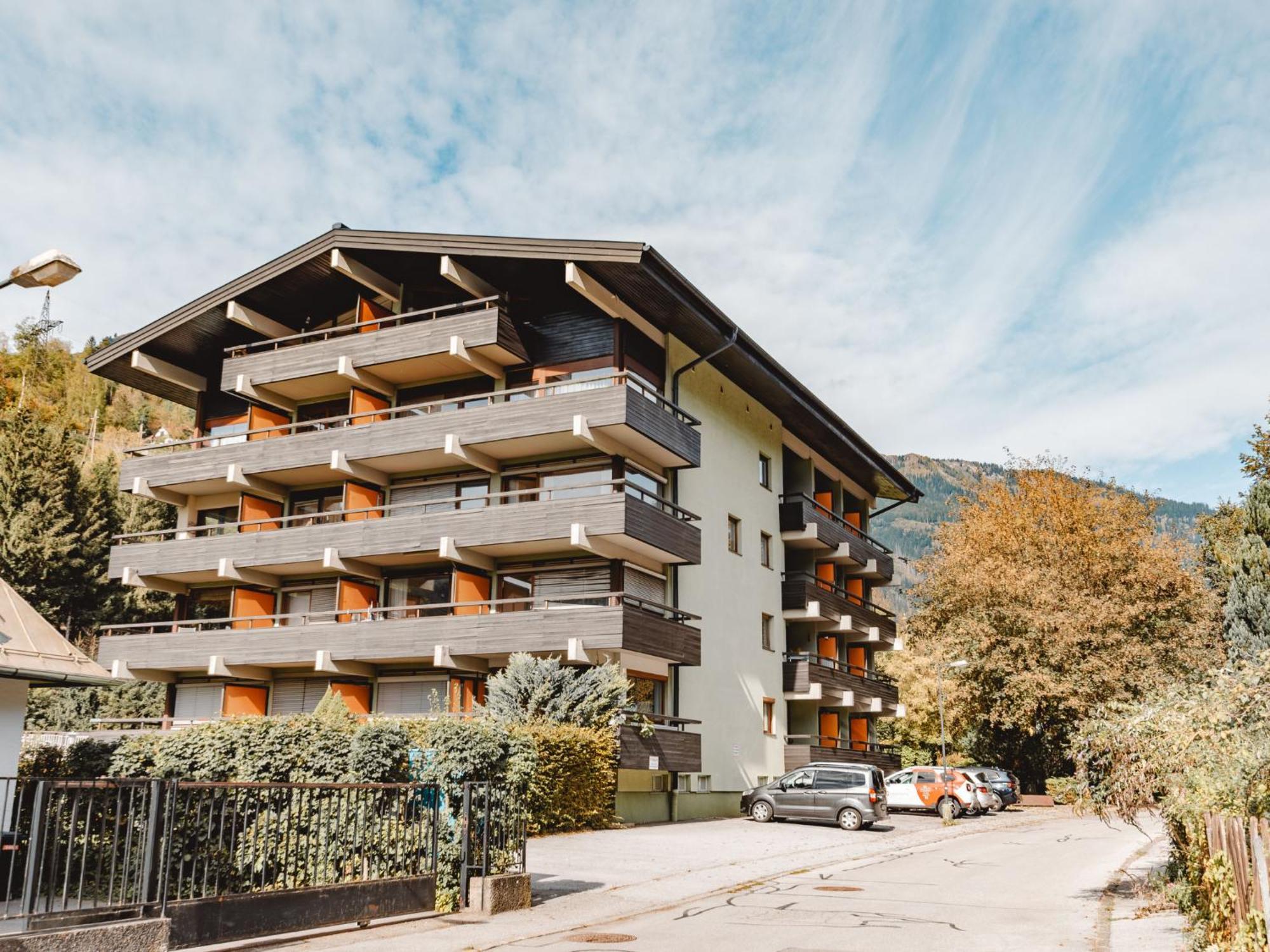 Apartment Haus Achenstrasse-5 By Interhome